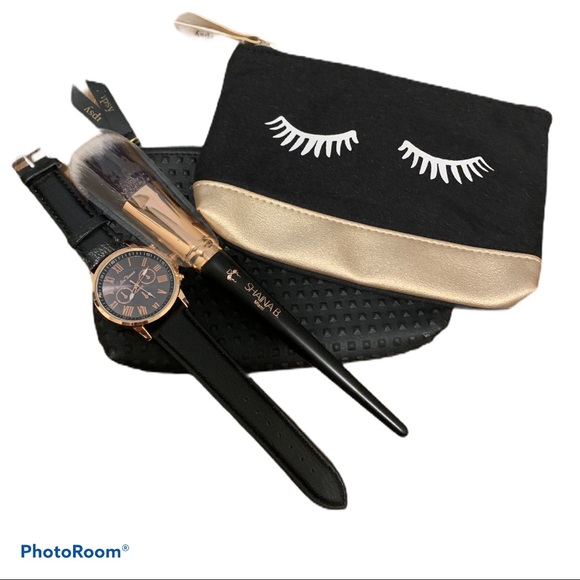 Makeup bundle - Picture 9 of 9